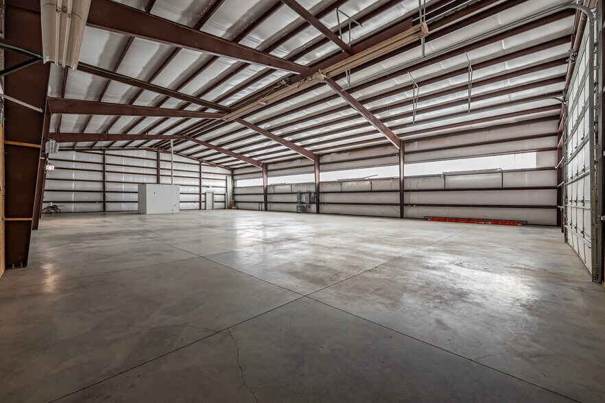 More Photos Of 14690 Cattle Dr, Dolan Springs Industrial For Sale