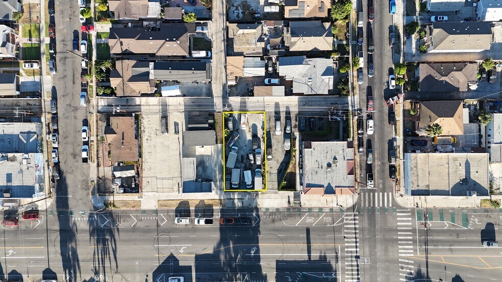 More Photos Of 9118 S Broadway, Los Angeles Land For Sale