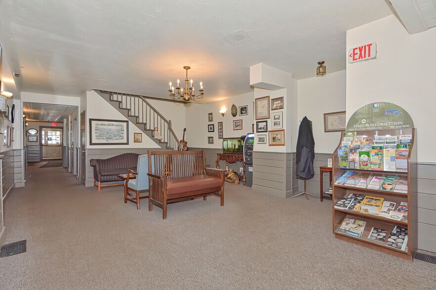 More Photos Of 25 Grafton, Grafton Restaurant For Sale