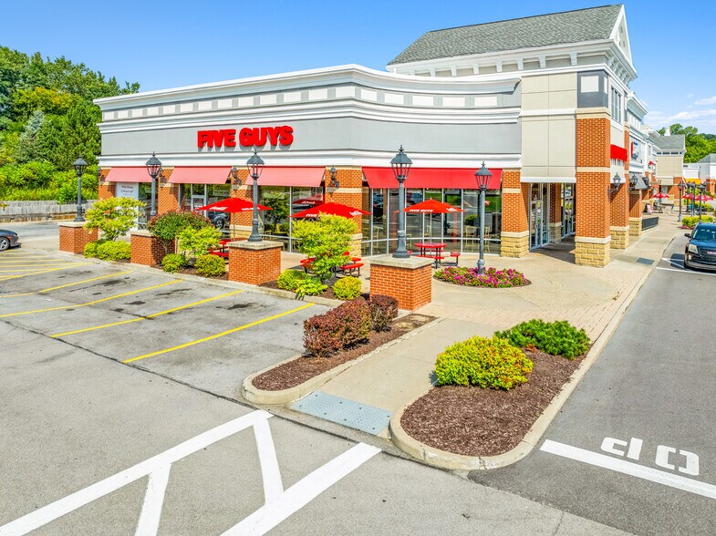 More Photos Of 439-441 Commerce Dr, Victor Unknown For Lease