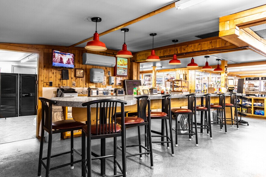 More Photos Of 110 Downeast Hwy, Ellsworth Convenience Store For Sale