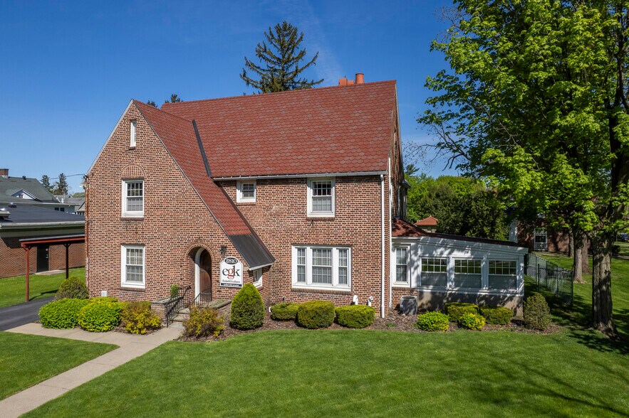 More Photos Of 2810 Genesee St, Utica Office For Sale