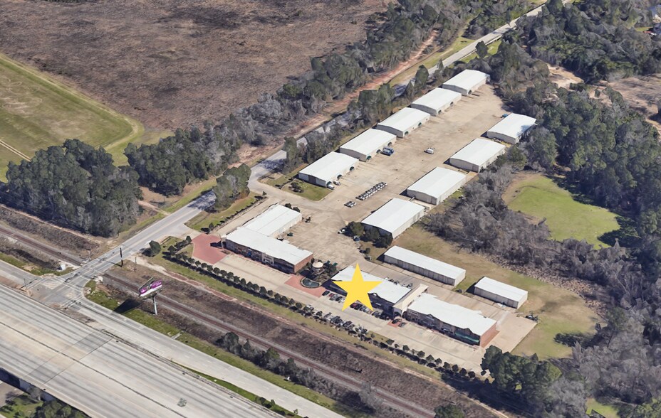More Photos Of 11133 I-45 Fwy N, Conroe Freestanding For Sale