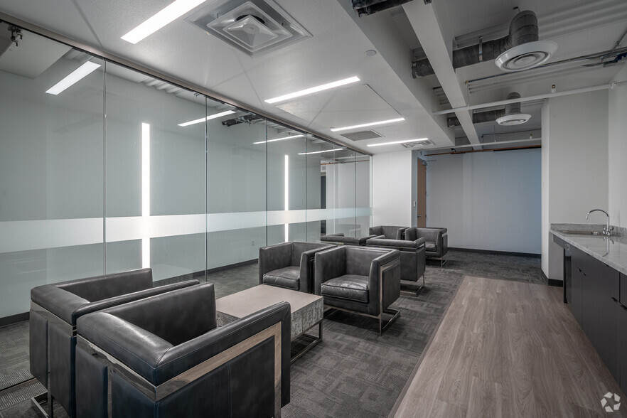 More Photos Of 2100 Travis St, Houston Office Residential For Lease