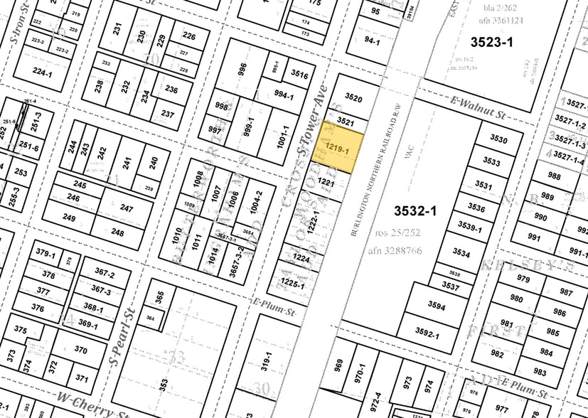 More Photos Of 300 S Tower Ave, Centralia Storefront Retail Office For Sale