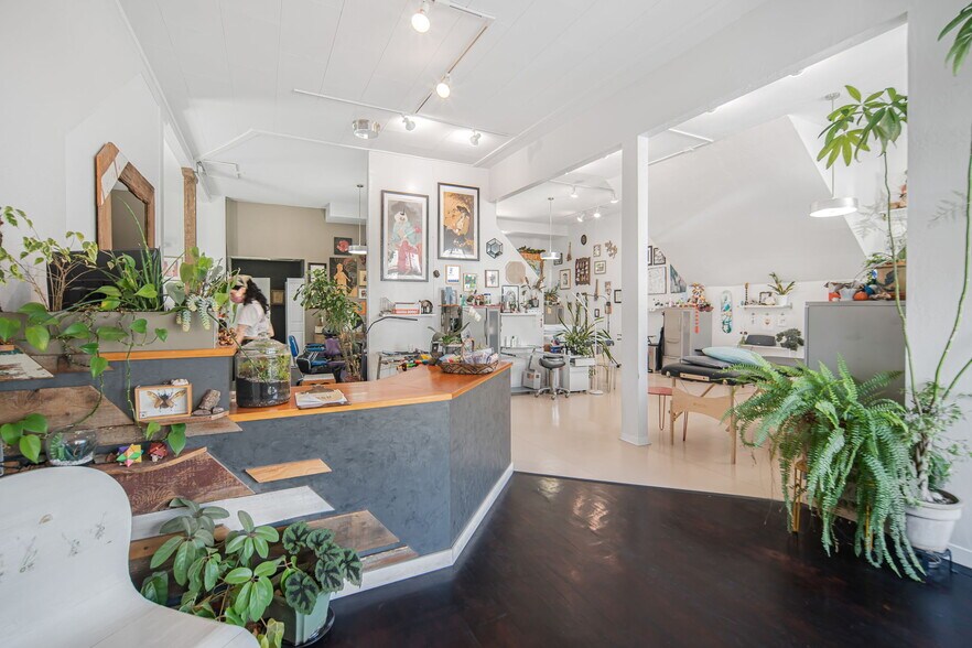 More Photos Of 2110 Ashby Ave, Berkeley Multifamily For Sale