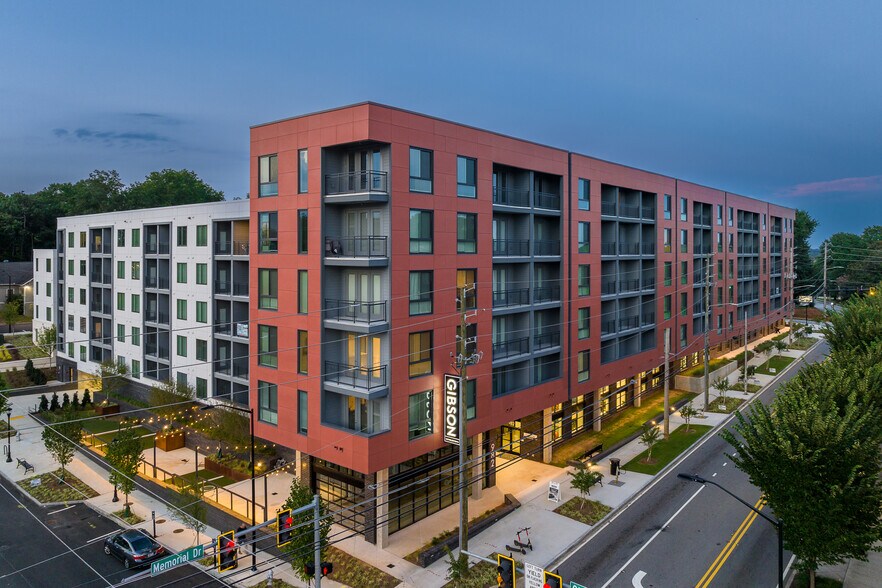 Primary Photo Of 982 Memorial Dr SE, Atlanta Apartments For Lease