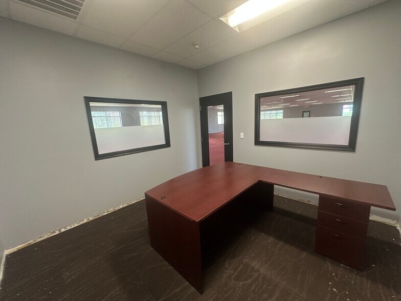 More Photos Of 4725 Twin Rivers Rd, North Platte Office For Lease