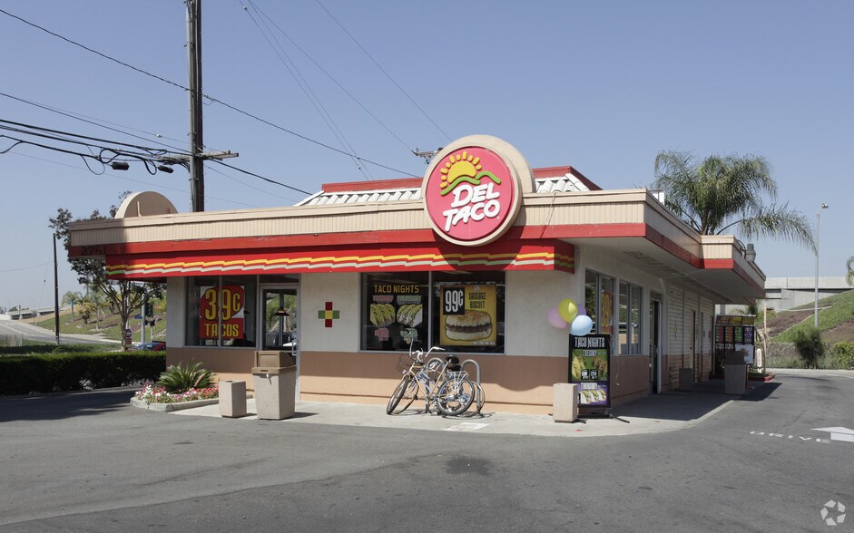 More Photos Of 2705-2759 N Grand Ave, Santa Ana Unknown For Sale