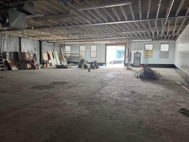 More Photos Of 315 Jackson Ave, Bronx Warehouse For Lease