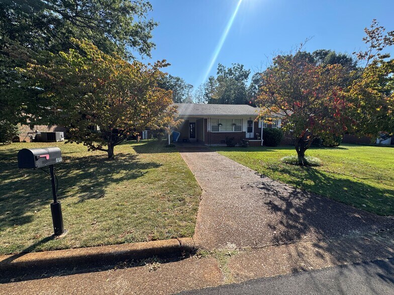 More Photos Of 602 Austin Dr NW, Huntsville Specialty For Sale