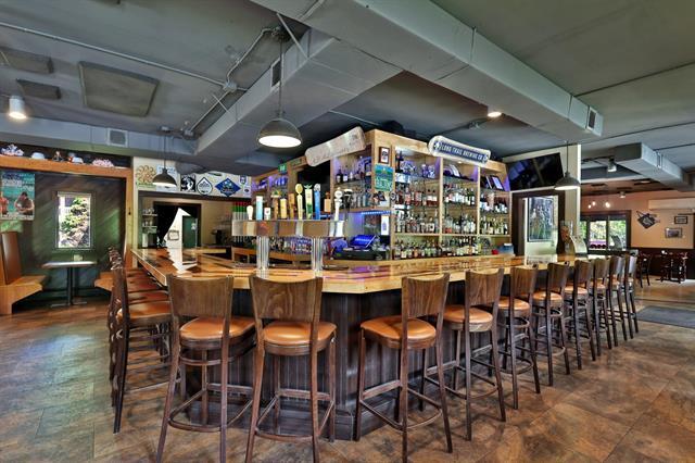 More Photos Of 20 Public Way, Quechee Restaurant For Sale