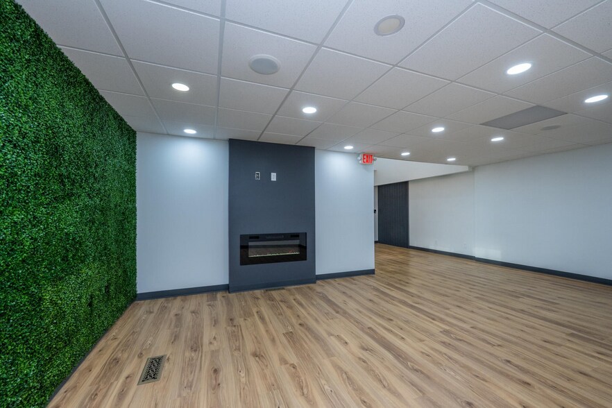 More Photos Of 3830-3824-M-139 Saint Joseph, MI 49085, Saint Joseph Medical For Sale