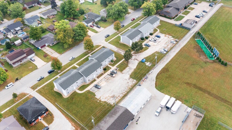More Photos Of , Pontiac Multifamily For Sale