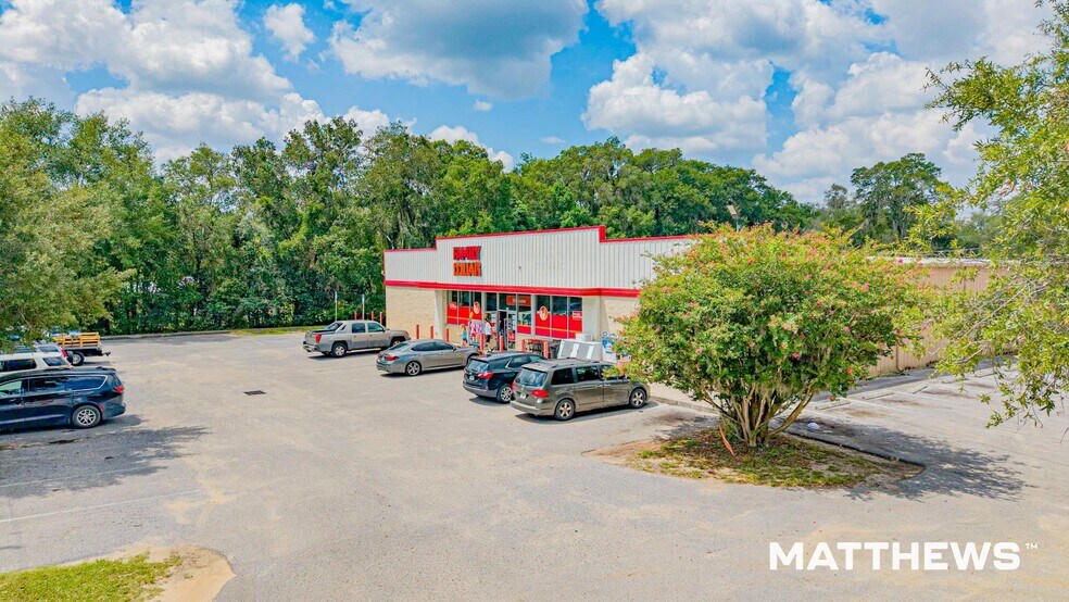 Primary Photo Of 109 S County Road 315, Interlachen Storefront For Sale
