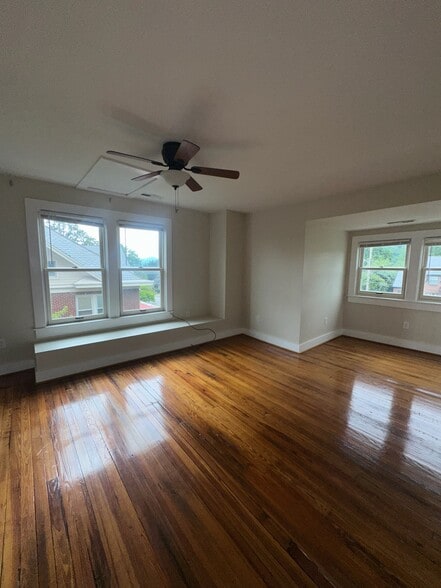 More Photos Of 2319 Avenham Ave SW, Roanoke Apartments For Sale