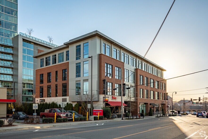 More Photos Of 3990-4000 Hillsboro Pike, Nashville Office For Lease