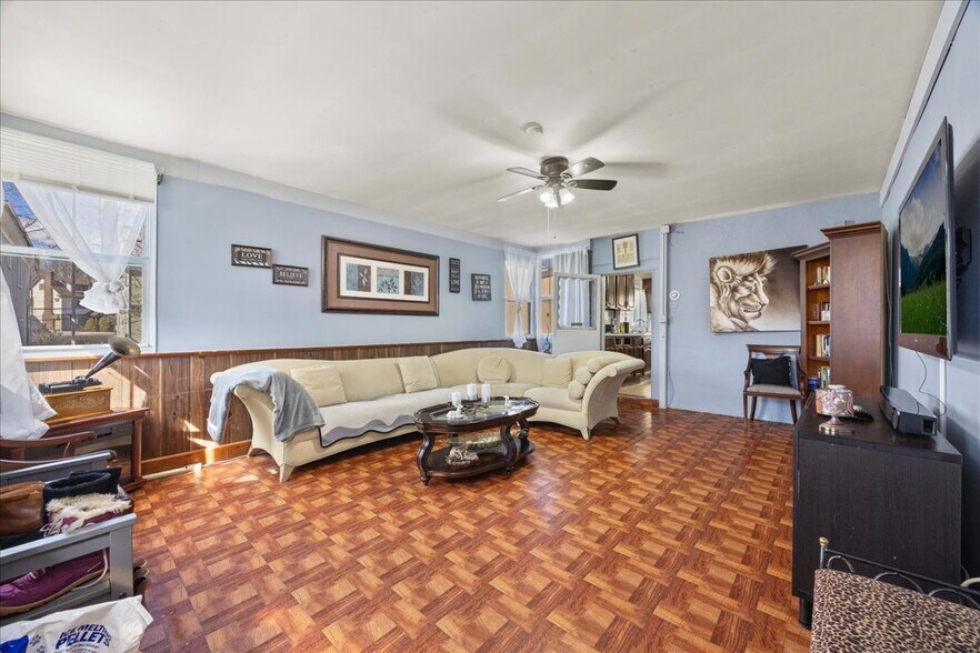 More Photos Of 49 LAKE St, West Harrison Restaurant For Sale