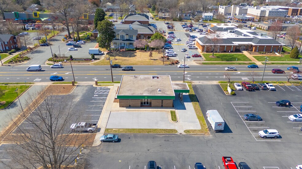 More Photos Of 212 S Main St, Graham General Retail For Sale