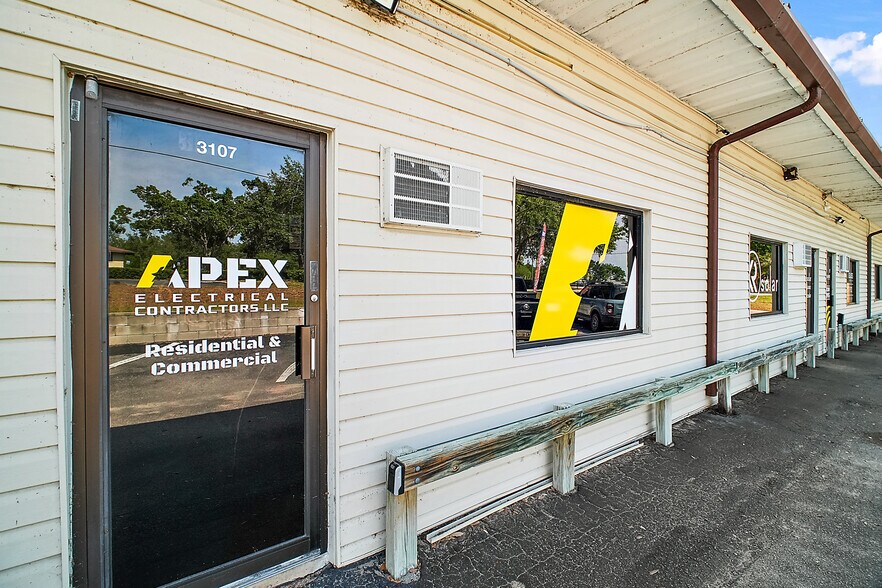 More Photos Of 3101 Kurt St, Eustis Loft Creative Space For Sale