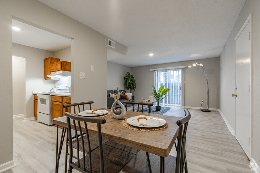 More Photos Of 5000 Summertree Dr, North Little Rock Apartments For Sale