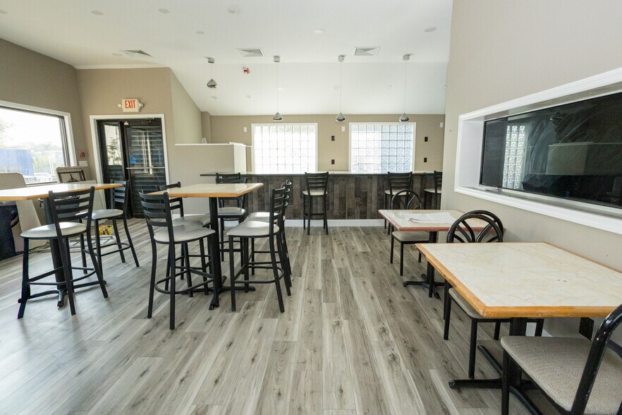 More Photos Of 527-529 William St, East Orange Restaurant For Sale