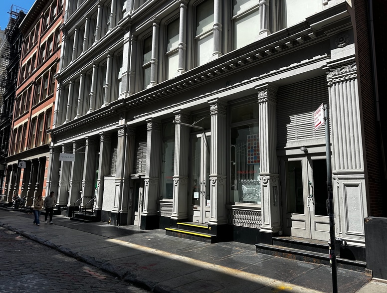 More Photos Of 137 Greene St, New York Apartments For Sale