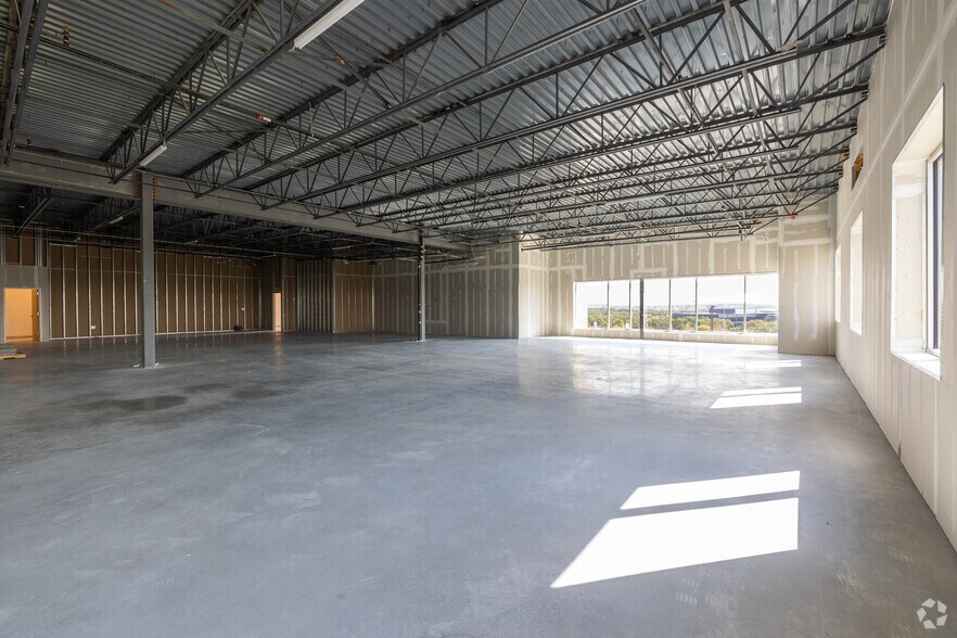 More Photos Of 10622 State Highway 151 Frontage Road, San Antonio Medical For Lease