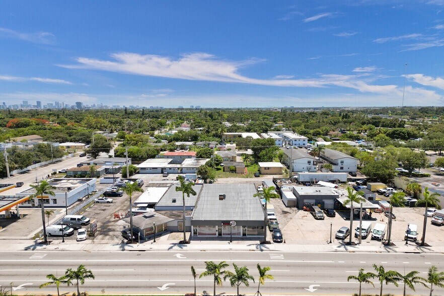 More Photos Of 2820 Hollywood Blvd, Hollywood Land For Sale