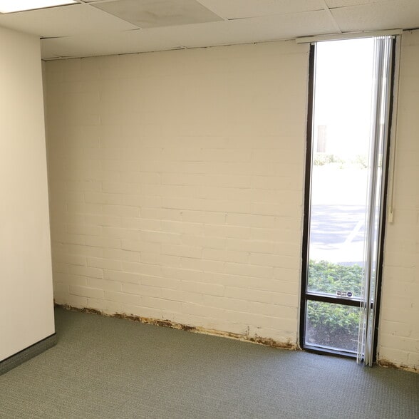 More Photos Of 15455 Red Hill Ave, Tustin Light Distribution For Lease