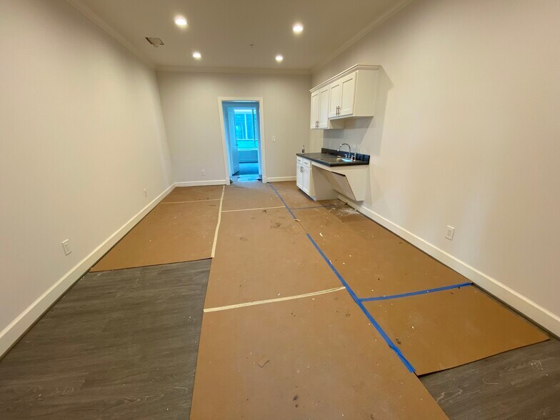 More Photos Of 8054 Preston Rd, Frisco Medical For Lease