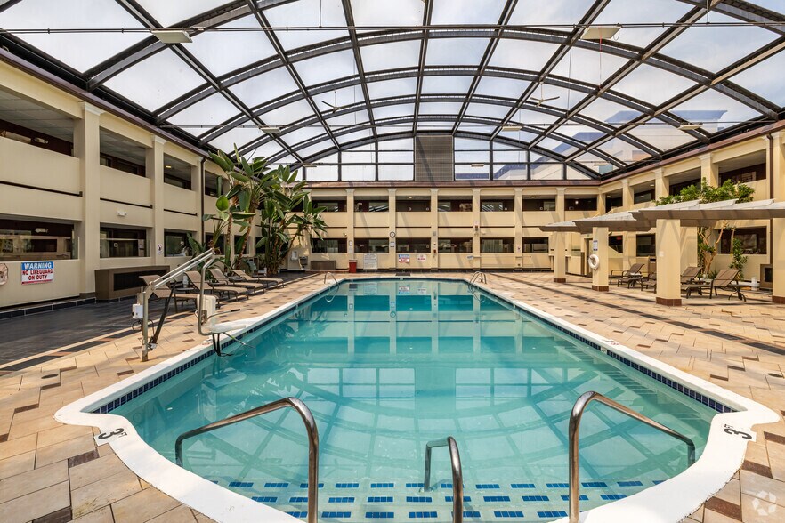 More Photos Of 5105 S Howell Ave, Milwaukee Hotel For Sale