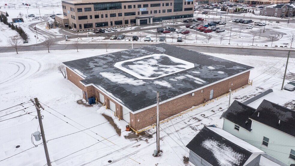 More Photos Of 200 N 13th St, Bay City Warehouse For Lease