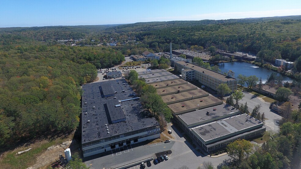 More Photos Of 15 Wells St, Southbridge Industrial For Lease