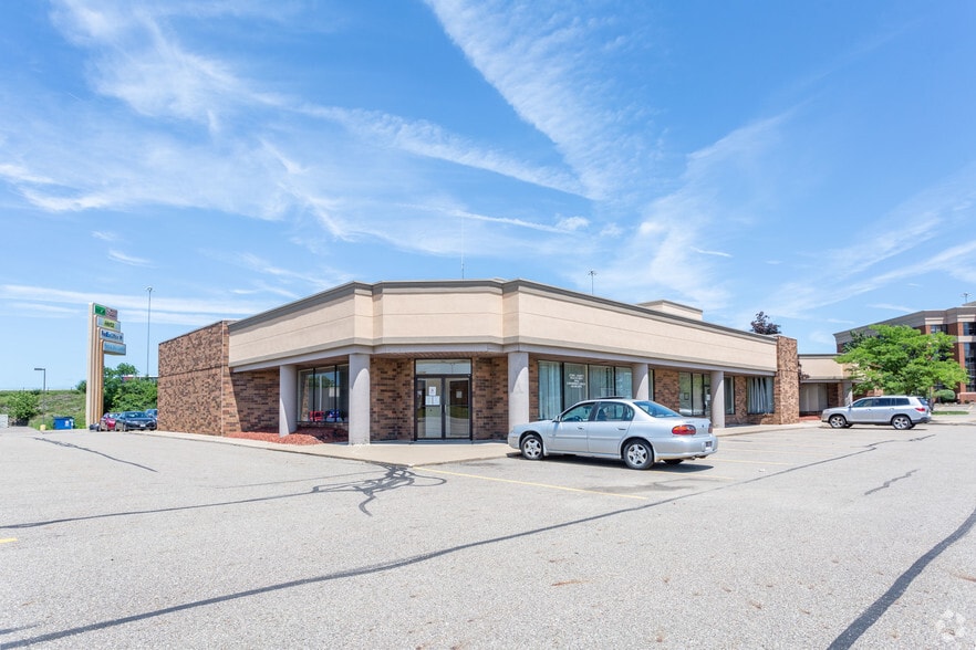 More Photos Of 3969 Convenience Cir NW, Canton Office For Lease