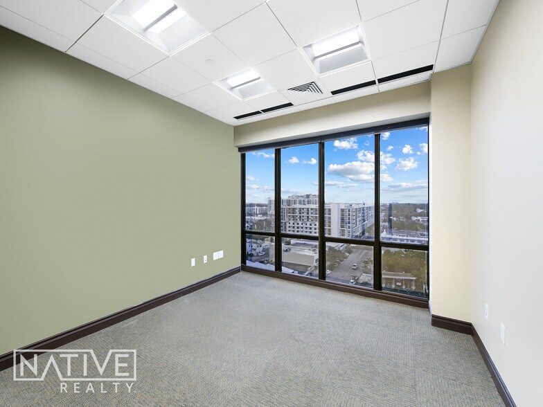More Photos Of 1909 Tyler St, Hollywood Office For Lease