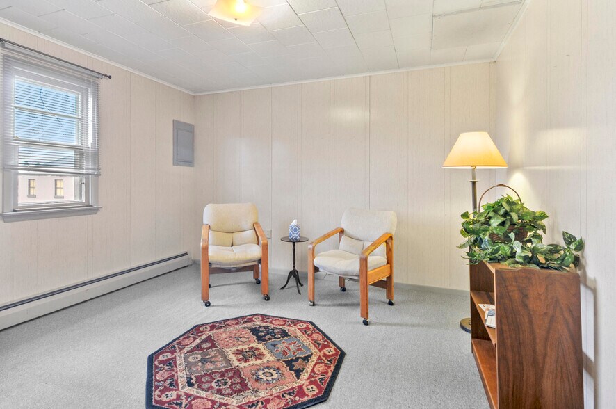 More Photos Of 18554 Northland Dr, Big Rapids Medical For Sale