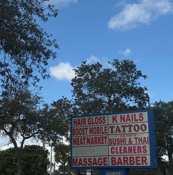 More Photos Of 700-708 S Federal Hwy, Deerfield Beach Unknown For Lease