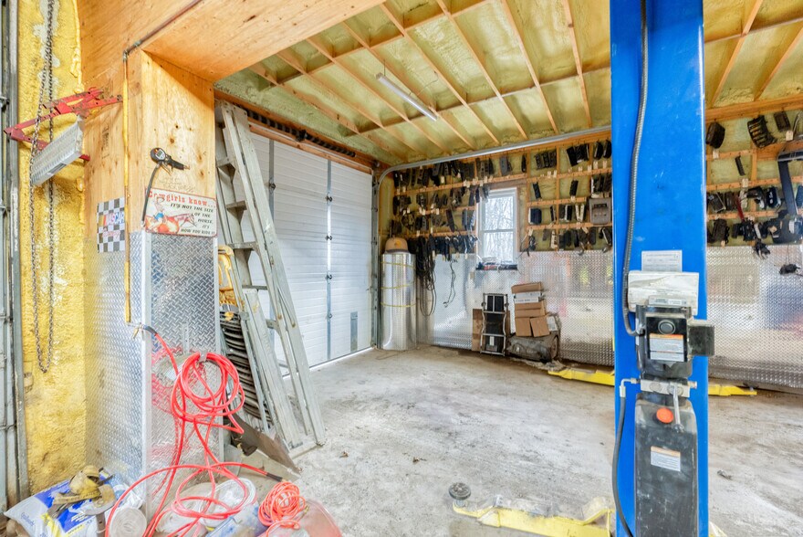 More Photos Of 2990 County Rd 6, Yarker Industrial For Sale