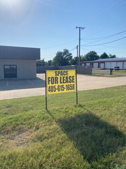 More Photos Of 5602 S Hwy 97, Sand Springs Office For Lease