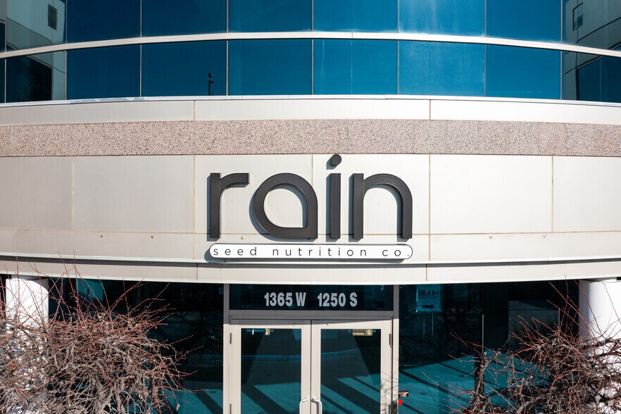 More Photos Of 1365 W Business Park Dr, Orem Office For Lease