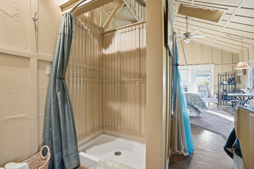 More Photos Of 21645 Parrotts Ferry Rd, Sonora Specialty For Sale