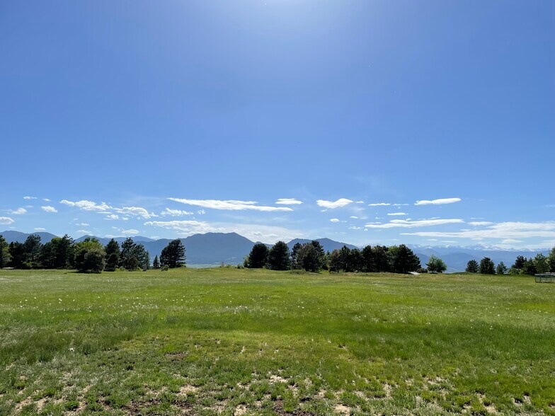 More Photos Of 225 Majestic View Dr, Boulder Religious Facility For Sale