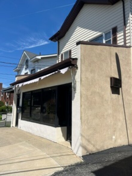 More Photos Of 70 Essex St, Hackensack Storefront Retail Office For Sale