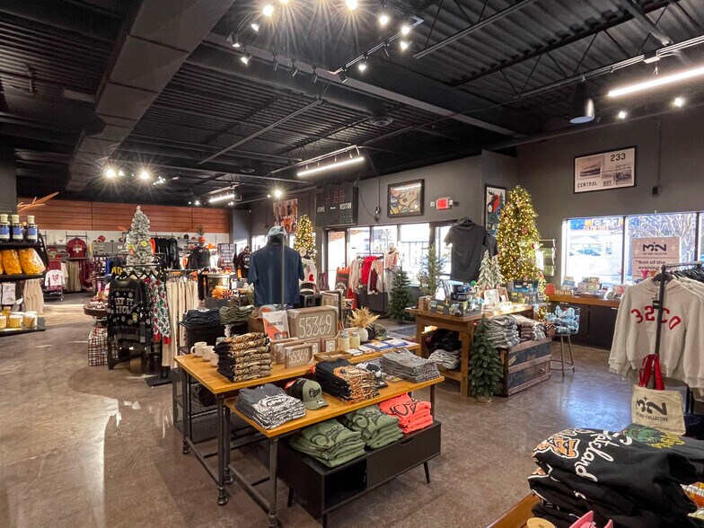 More Photos Of 233 Central Ave, Osseo Storefront For Sale