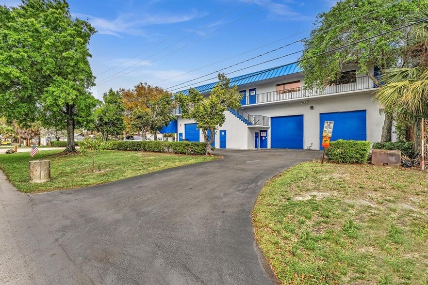 More Photos Of , Pompano Beach Unknown For Sale