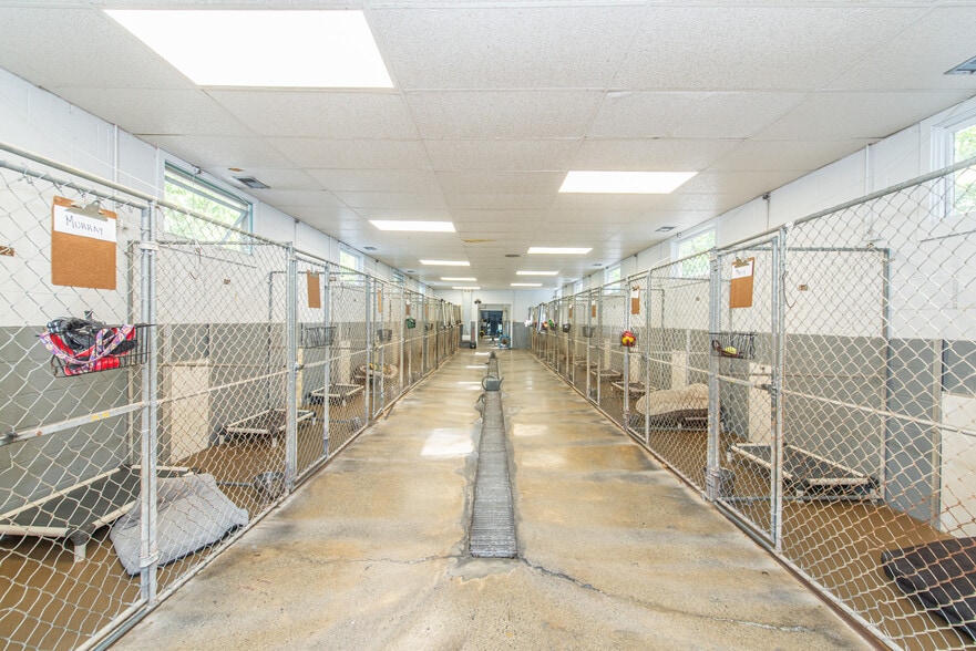 More Photos Of 40 Brighton Rd, Andover Specialty For Sale