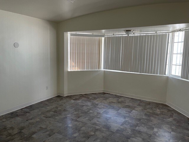 More Photos Of 531 N Marine Ave, Wilmington Warehouse For Sale