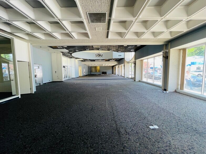 More Photos Of 305 San Anselmo Ave, San Anselmo Storefront Retail Office For Lease