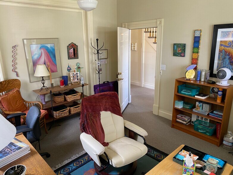 More Photos Of 862 3rd St, Santa Rosa Office For Lease